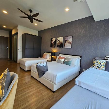Luxurious Ceylonz Suite Near Bukit Bintang 4Pax Куала Лумпур Екстериор снимка